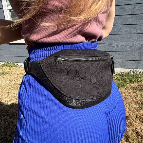 Coach Warren Belt Bag Black Signature Canvas Gorpcore Quiet Luxury Fanny Pack - Picture 4 of 11